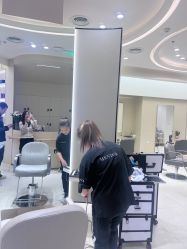-Mentor Hair Salon
