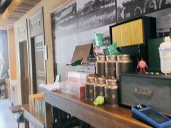-七步香云南山里菜(昆明老街店)