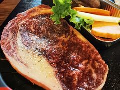 -炼火烤肉店