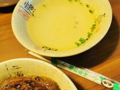 -舒蔡记生煎菜饭(云南中路店)