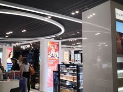 -王权免税店(普吉机场店)