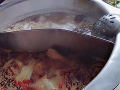 -歪小孩山野鲜货火锅店(银河名座店)