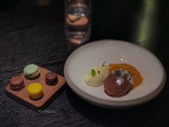 马卡龙和迷你巧克力-GANEA 厨房神话故事西餐厅