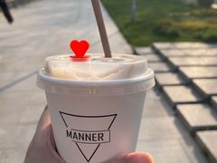 -Manner Coffee(徐汇滨江店)