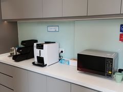 -龙格亲子游泳·水育早教运动中心(绿城店)