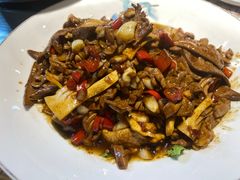 -黄泥岗·地道湖北菜(奥特莱斯店)