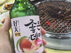 真露-牛信亭韩国料理·炭火烤肉(紫藤路店)