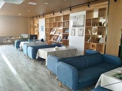 -臻爱住家月嫂育儿嫂(万达店)