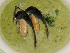 -萨莉亚(巴黎春天成山店)