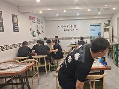 -泉哥小平房串店