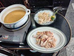 浓汤花胶鸡汤-维园悦谱·海派家常菜(乌鲁木齐南路店)