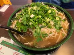 -星林居酸辣米线餐厅