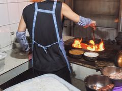 -正宗杨记普洱酸醋米线(总店)