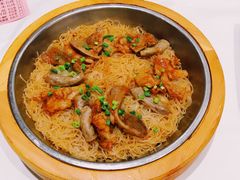 猪杂霸皇花米粉-稻香海鲜饭店(第一国际店)