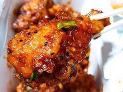 -BHC炸鸡(明洞总店)