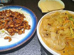 -靠山屯东北农家菜(八龙桥雅苑店)