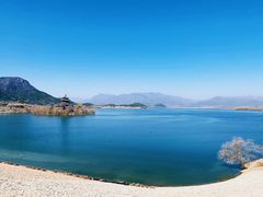 -十三陵水库