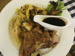 半脆皮烤猪肘-Paulaner·德国帕拉娜自酿啤酒餐厅(海上世界店)