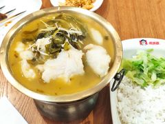 老坛酸菜鱼饭-南城香(首科花园店)