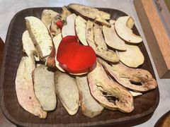 -芸山季·云南野生菌火锅(人民广场来福士店)