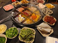 九宫格锅底-化龙桥九宫格火锅(清水河店)
