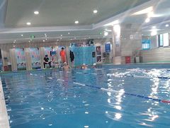 -小蓝鲸游泳培训基地(石景山店)