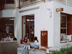 -Line 咖啡(石厦花园店)