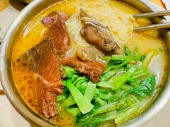 -金杨拉面王小吃面馆·牛三宝面·红烧牛肉粉