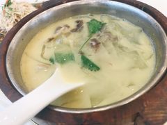 木桶粉皮牛腩-怡园饭店-餐厅(四望亭店)