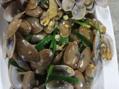 -四川小胡子海鲜(丁村万人海鲜广场店)