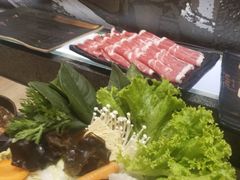 -呷哺呷哺(新世界百货望京店)