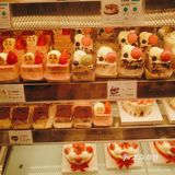 单位发的华泽微福的蛋糕券，格瑞斯的其他门店都可以使用