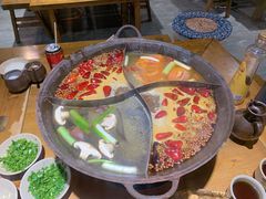 -白乐天毛肚火锅馆(南滨路店)