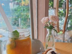 -花房咖啡 FLOWER YIN COFFEE