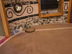 -菲拉拉漫温泉(东环路店)