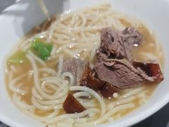 烧鹅濑粉-先记烧鹅王·本地粤菜(福永店)