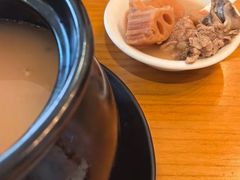 -莲餐厅·湖北菜·潜江小龙虾店(愚园路店)