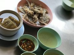 涼瓜排骨湯-红大哥水门鸡饭(總店)