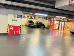 -美罗城停车场(美罗城店)