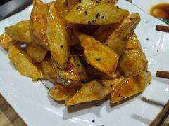 -东北农家院·铁锅炖(莘庄店)