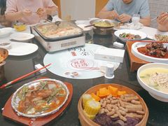 -香山湖家家宴(中山陵店)