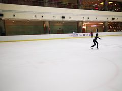 -冠军冰场CHAMPION RINK(百年港湾奥特莱斯店)
