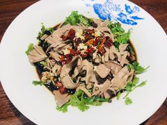 -董厨煨汤馆(车站路店)