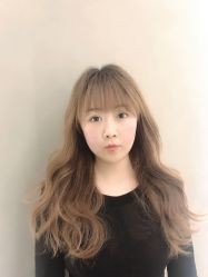 -变画·发型STUDIO