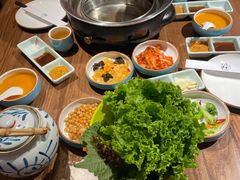 -明洞阿姨·韩式酱蟹烤肉·创意料理(三元桥店)