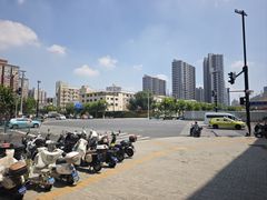 -宝山路(地铁站)