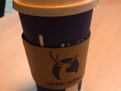 -瑞幸咖啡(宝华国际广场店)