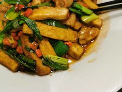 -香山湖家家宴(中山陵店)