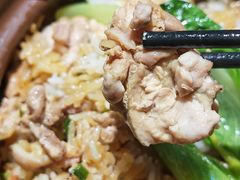 姜葱鸡皇煲仔饭-映日农场无花果鸡(滨江东路店)