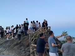 -鬼笑石后山停车场